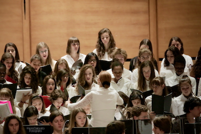 laVerdi_CrescendoInMusica aVerdi_Maria Teresa Tramontin dirige il Coro di Voci Bianche per Giovani Consonanze - foto Paolo Dalprato