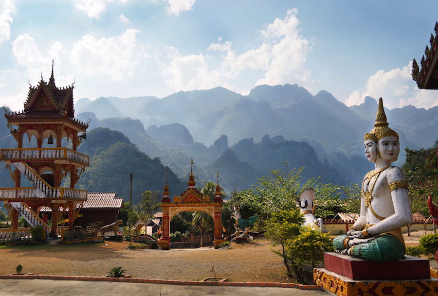 Adventure_Overland_Laos