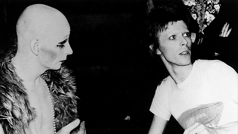 MIC_Lindsay Kemp e David Bowie