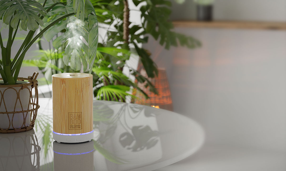 Bamboo-Aroma-Diffuser-lifestyle